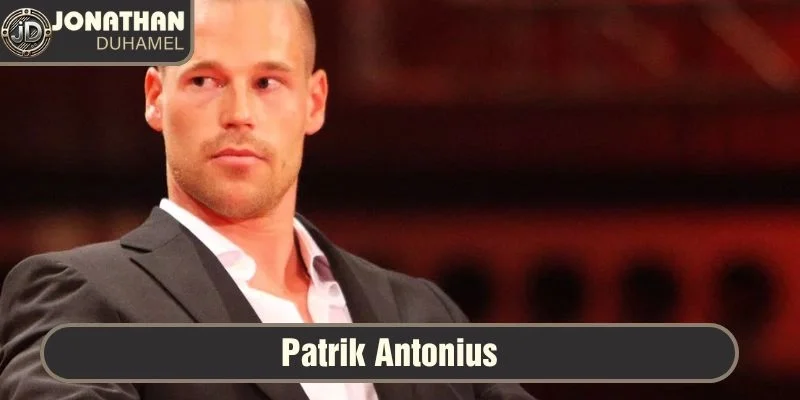 Phong cách của các tay chơi poker nổi tiếng – Ai mặc đẹp nhất? 2 Patrik Antonnius